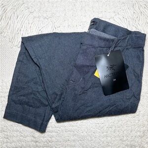 ARC'TERYX carbon fibre gray Devis pant 6 NWT.